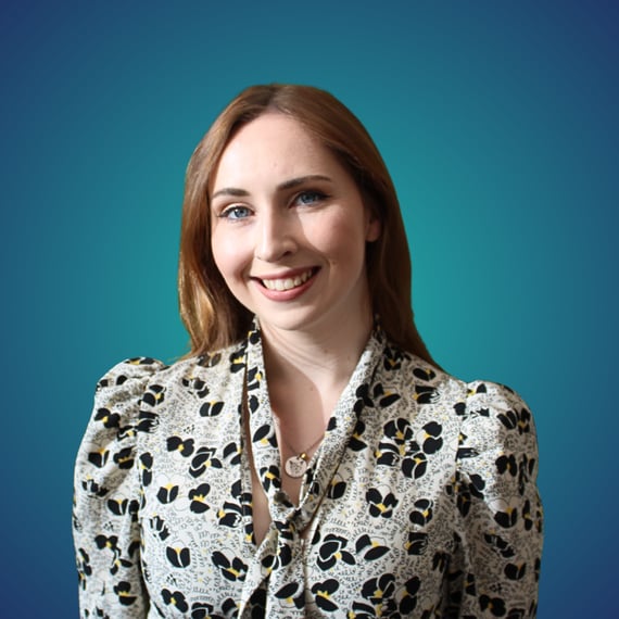 Headshot of Lucinda Carty